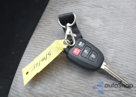 2019 Toyota Corolla Le from USA, damaged, VIN 2T1BURHE1KC172578